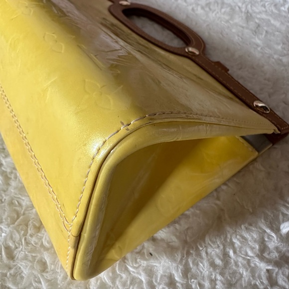 Louis Vuitton Yellow Monogram Vernis Roxbury Drive 2Way Handbag - Picture 10 of 14